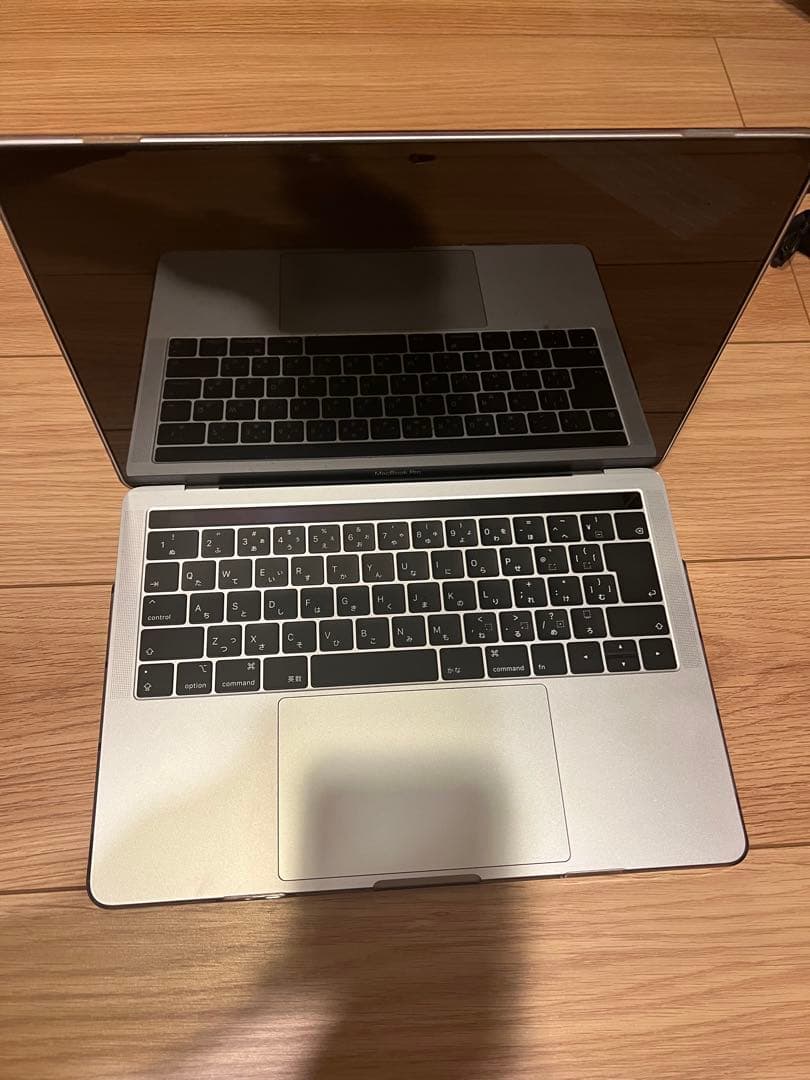 MacBook本体 MacBook Pro 13 Touch Bar (2018)512GB