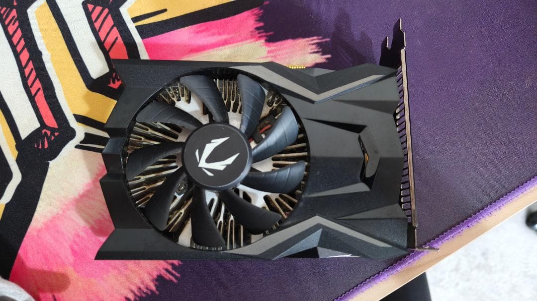 GTX 1650｜軽いゲーミングや動画編集に最適｜動作良好・中古品