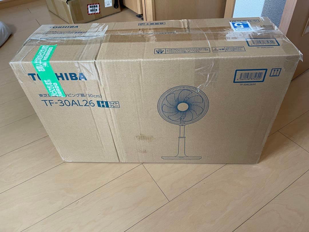 ほぼ新品 TOSHIBA 扇風機 TF-30AL26 30cm