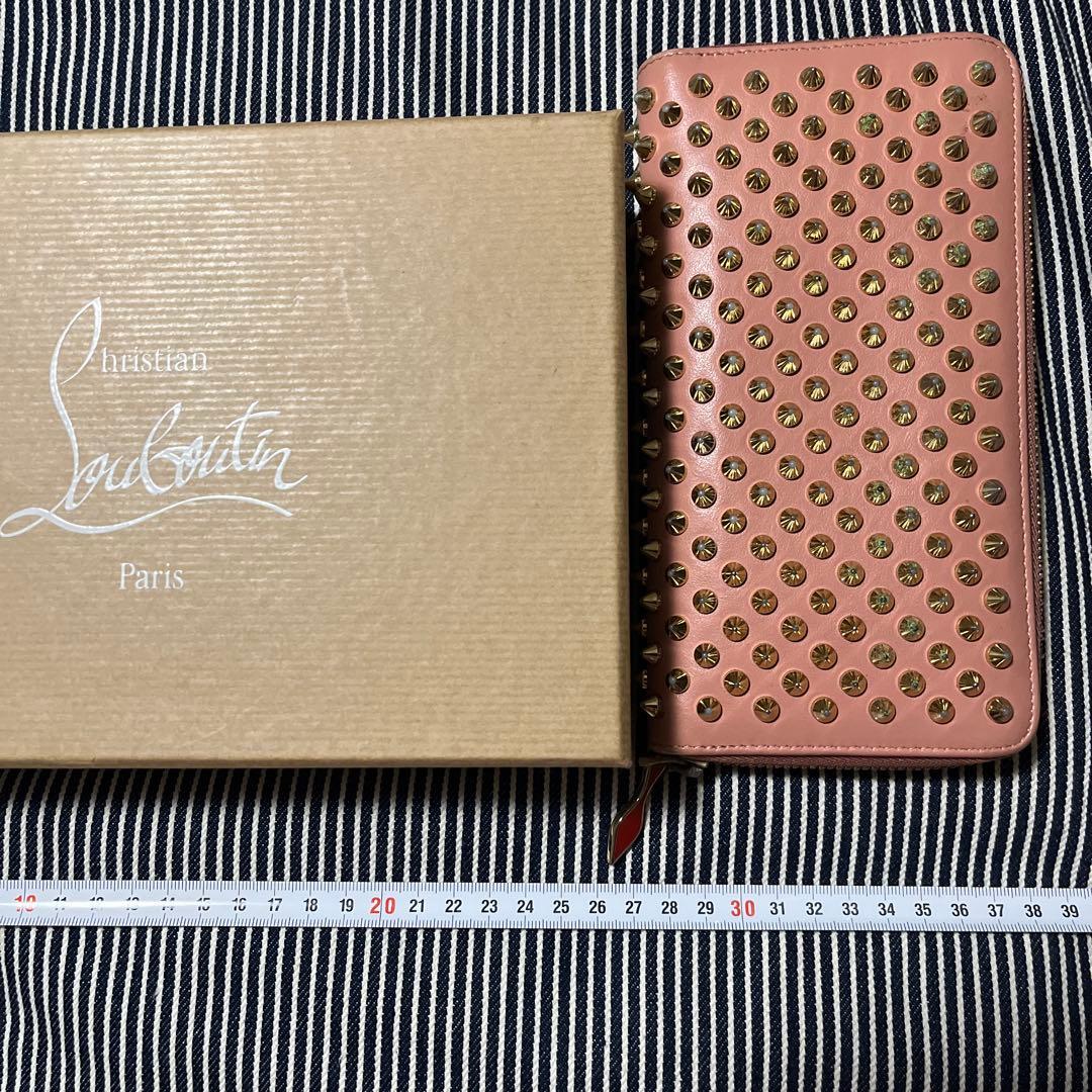 Christian Louboutin ルブダン長財布