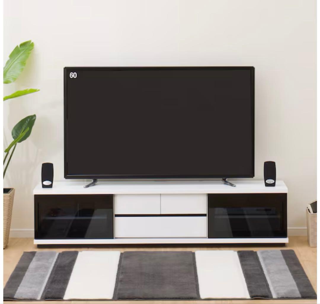 テレビボード180サイズ　ホワイト