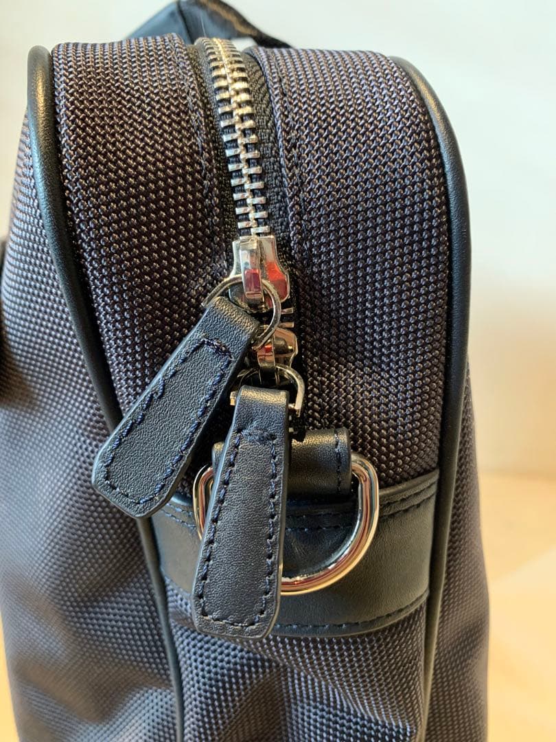 【新品未使用】HUNTING WORLD ダークネイビーグレー ビジネスバッグ