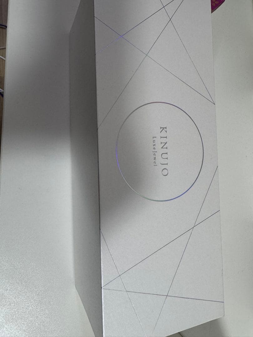 【新品未使用】KINUJO ストレートヘアアイロン ホワイト