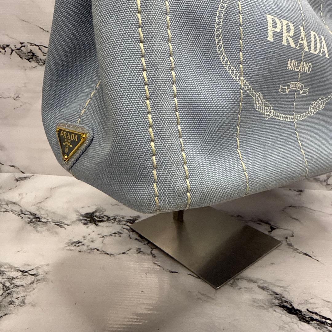(美品)大人気、プラダ、カナパ、2wayバッグ、人気色、水色、3角プレート、高級