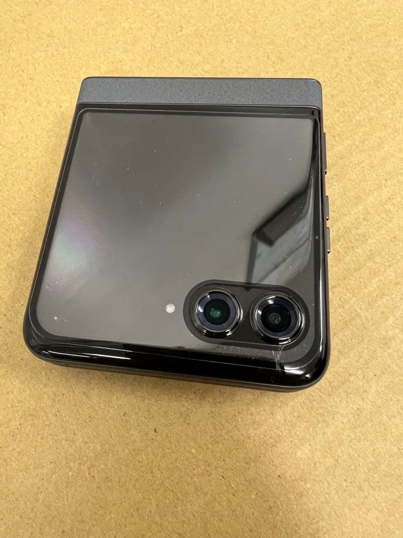 motorola razr 50 256GB 大陸製品　SIMフリー