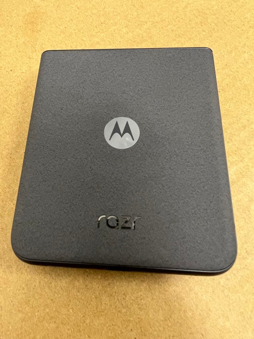 motorola razr 50 256GB 大陸製品　SIMフリー