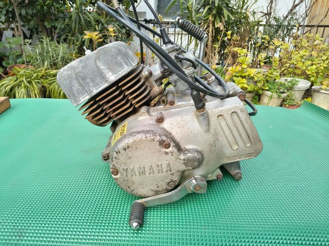ヤマハRD50エンジン