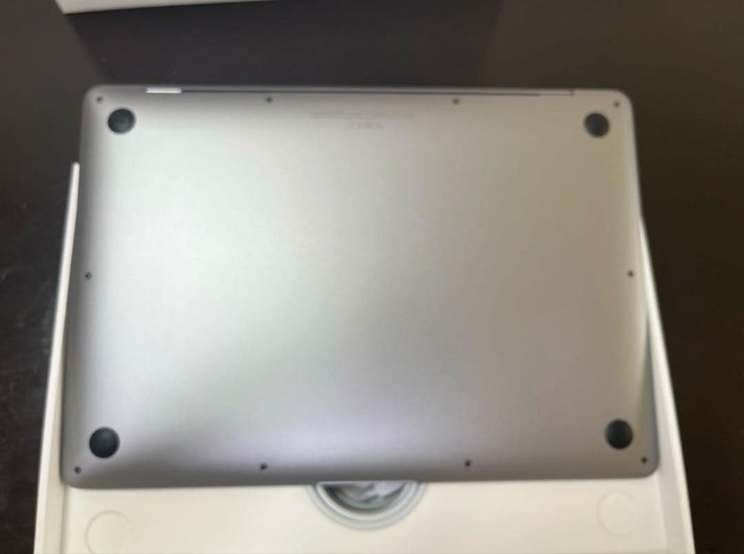 512GB 未使用に近い最大容量　95%　MacBook Air M1 美品