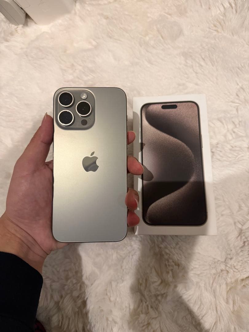 iPhone15ProMAX本体