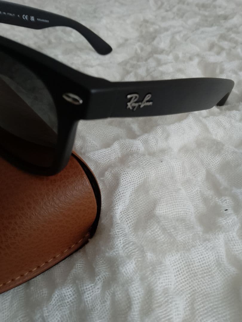 超美品 Ray-Ban レイバン RB2132-F 601-S/78 偏光レンズ