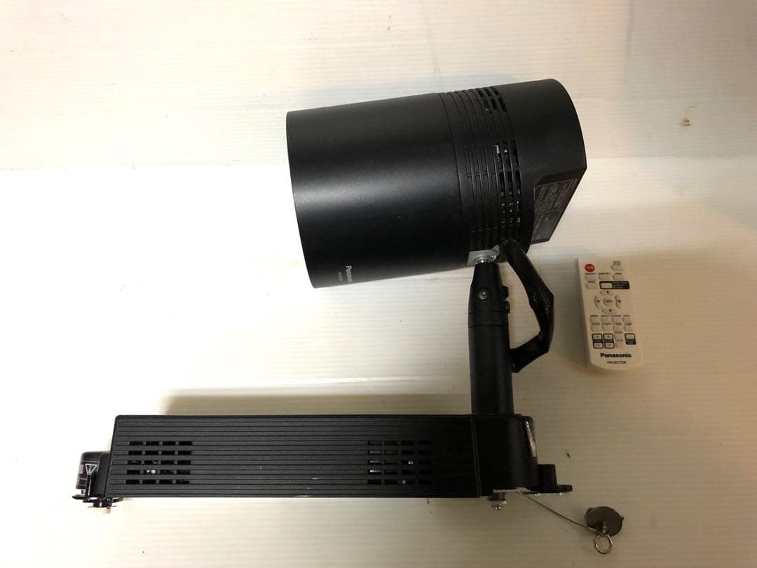 PANASONICスペースプレィヤー　NTN91000B ランプ残15000時間