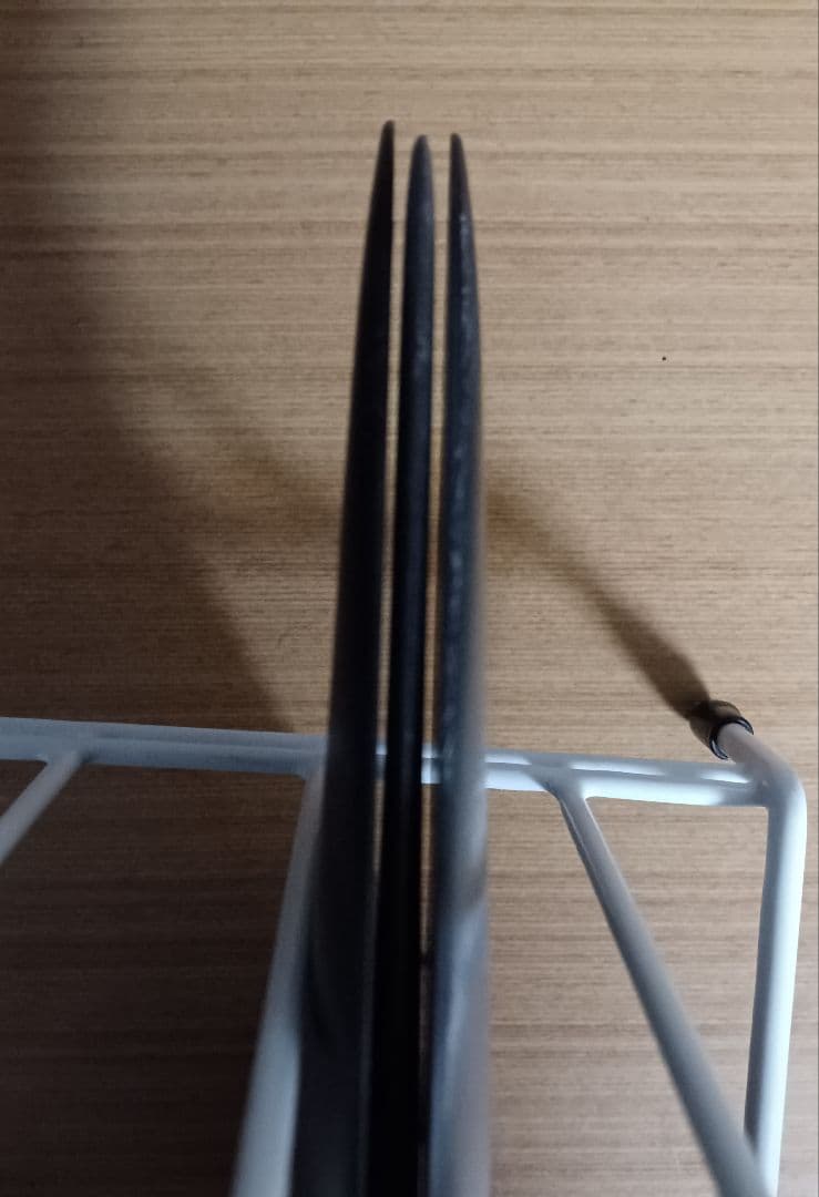 FCS2　H4　サーフボードフィン　トライフィン　スラスターフィン　Mサイズ