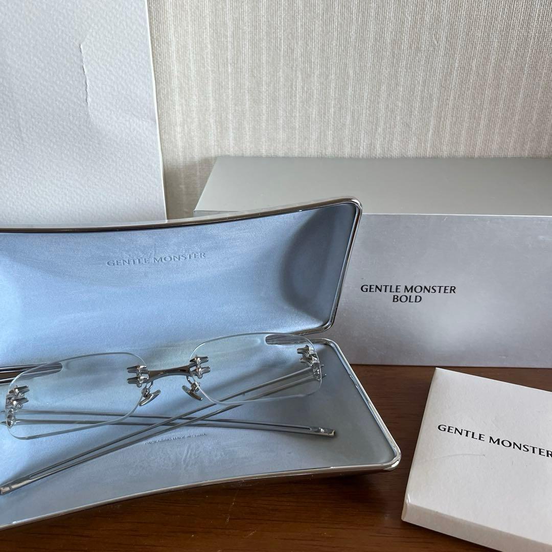 小物 Gentle Monster Tetra 02