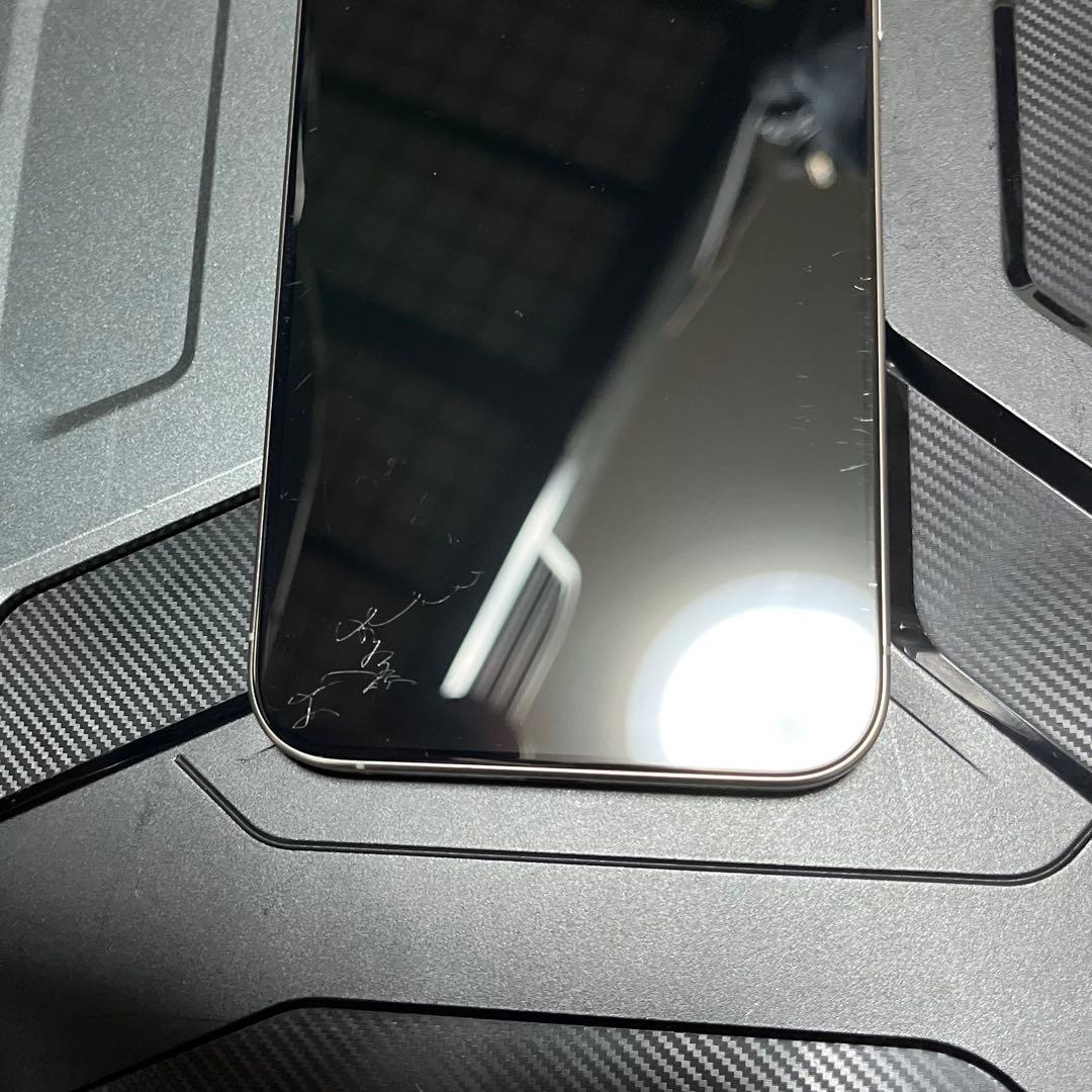 【新品同様品】iPhone 15 Pro Max 256GB SIMフリー