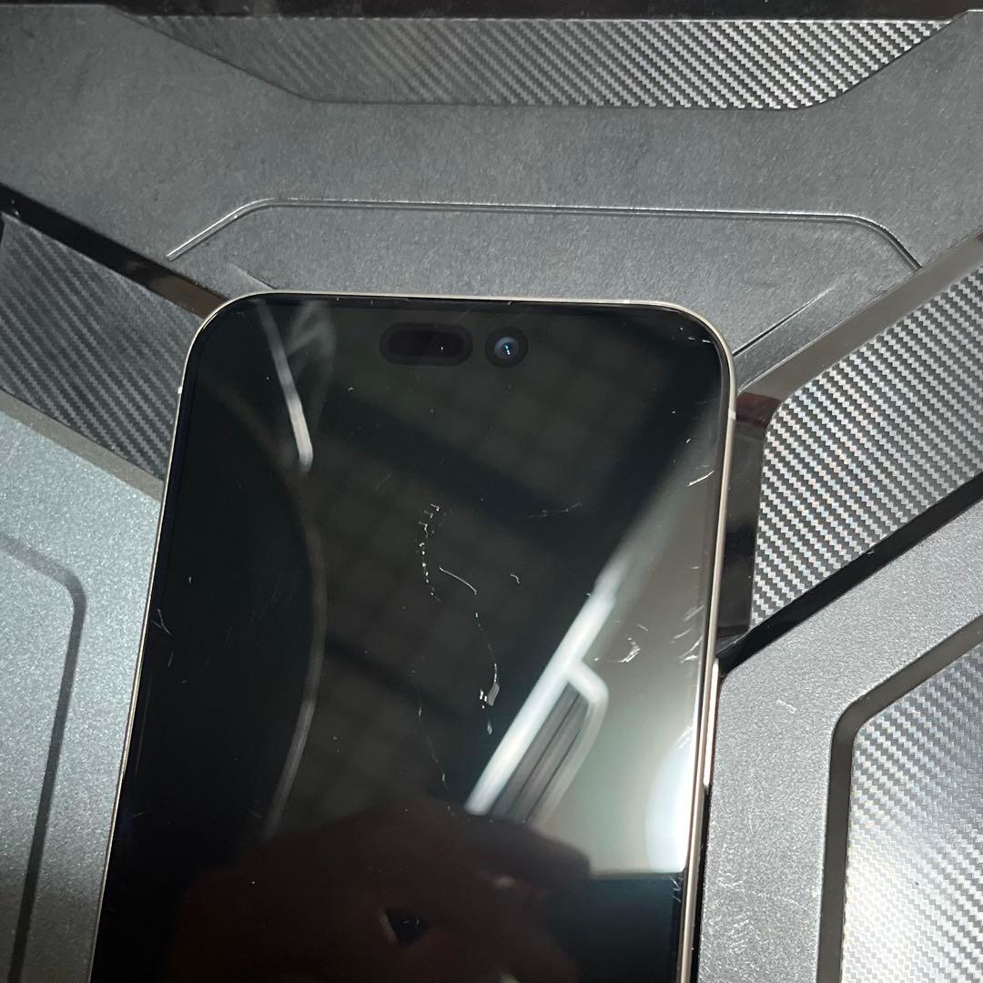 【新品同様品】iPhone 15 Pro Max 256GB SIMフリー