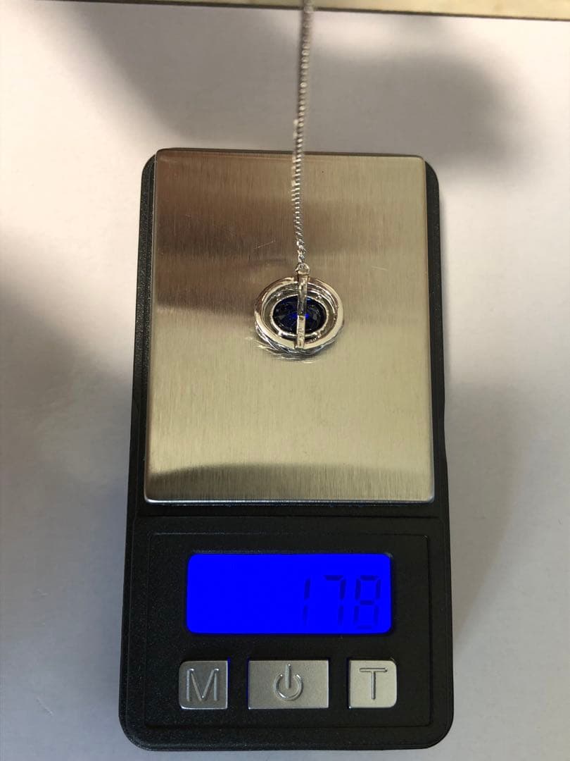 ね*え様 最高級！PT900/1.47ctサファイアタイピン！完全売り切り300