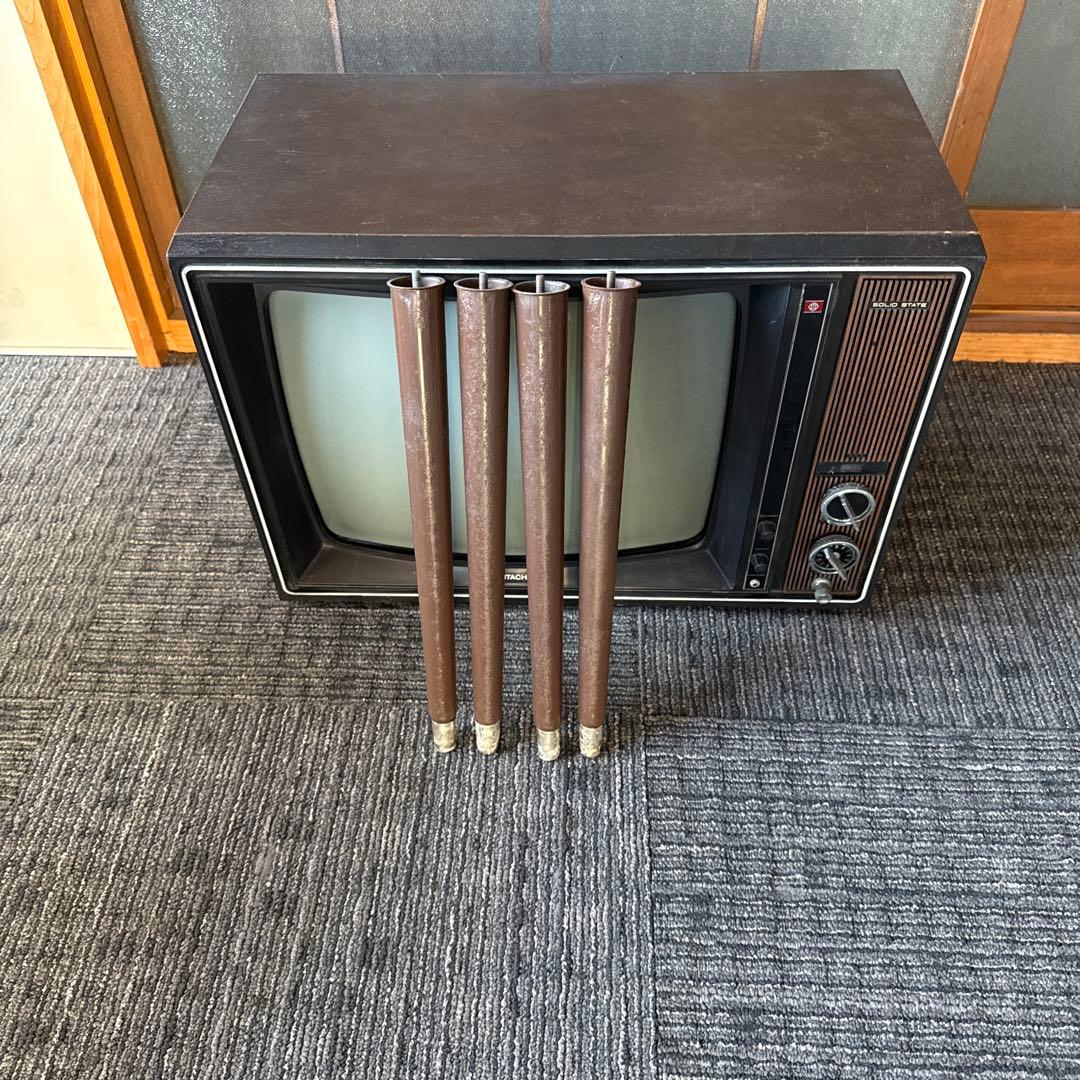 白黒テレビ　ブラウン管テレビ　ヴィンテージ