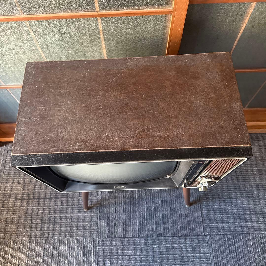 白黒テレビ　ブラウン管テレビ　ヴィンテージ