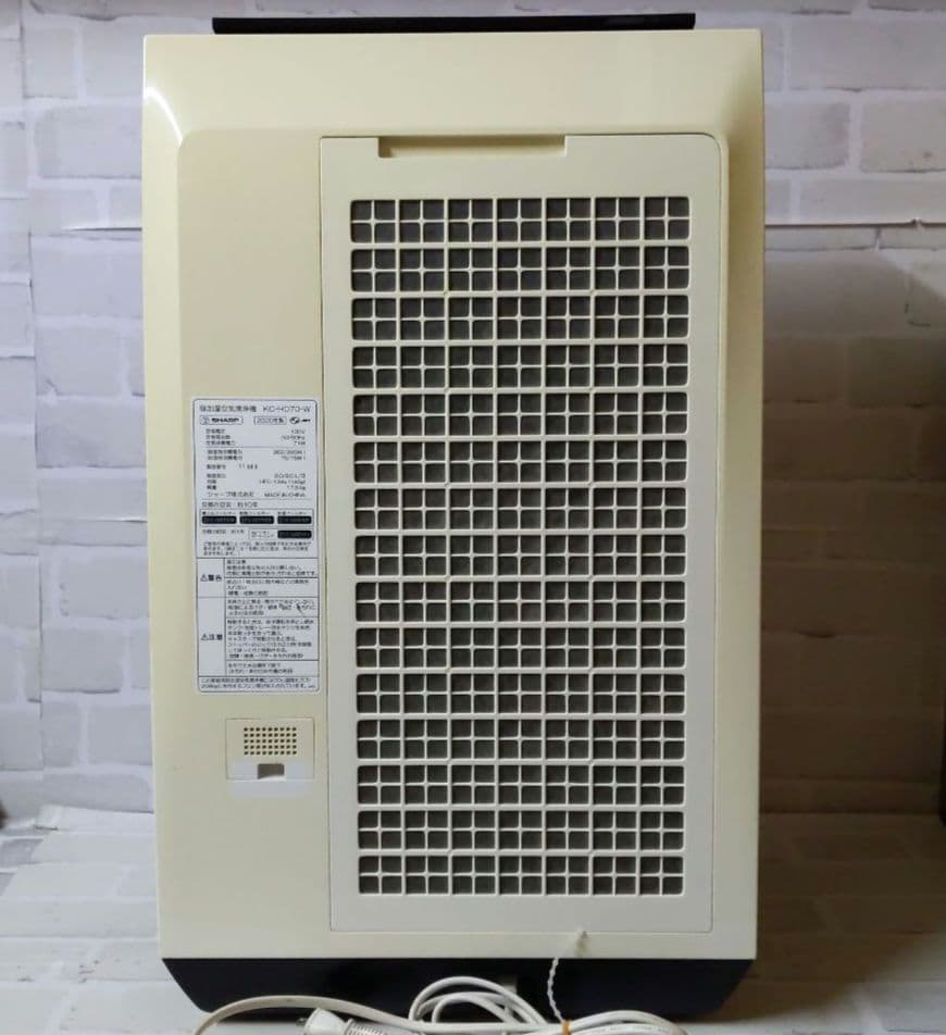 N*g様 SHARP 除加湿空気清浄機 KC-HD70-W 2020年製