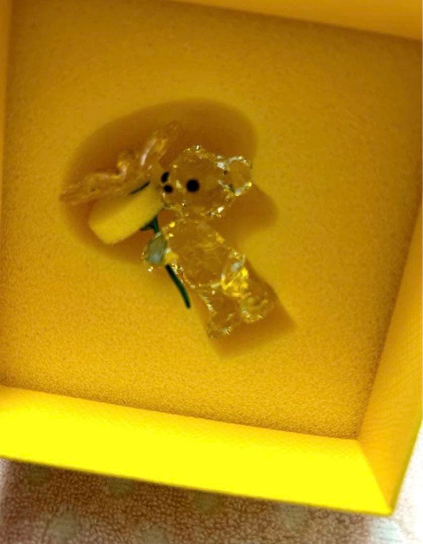 SWAROVSKIクリスタルフィギュア ベア