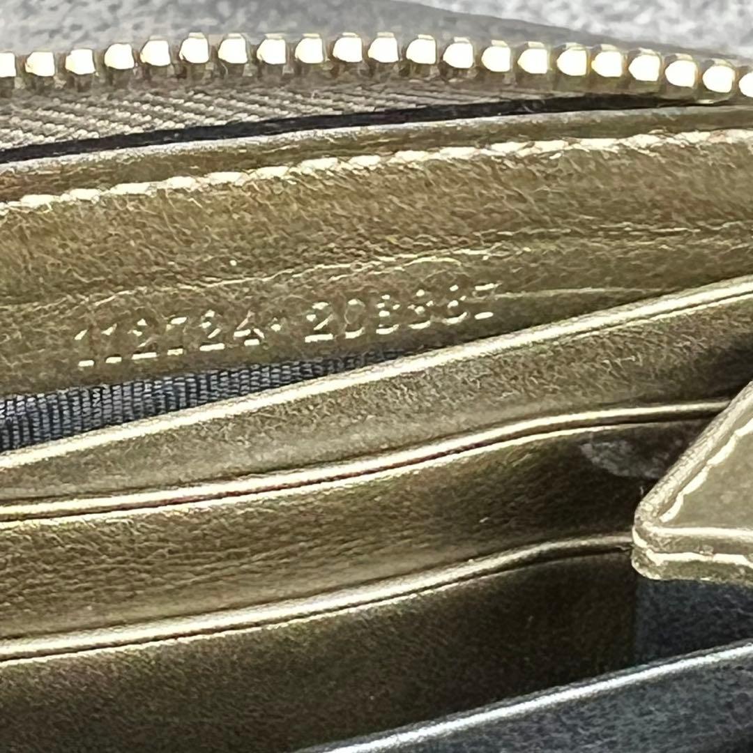 GUCCI GGキャンバス ラウンドファスナー 長財布