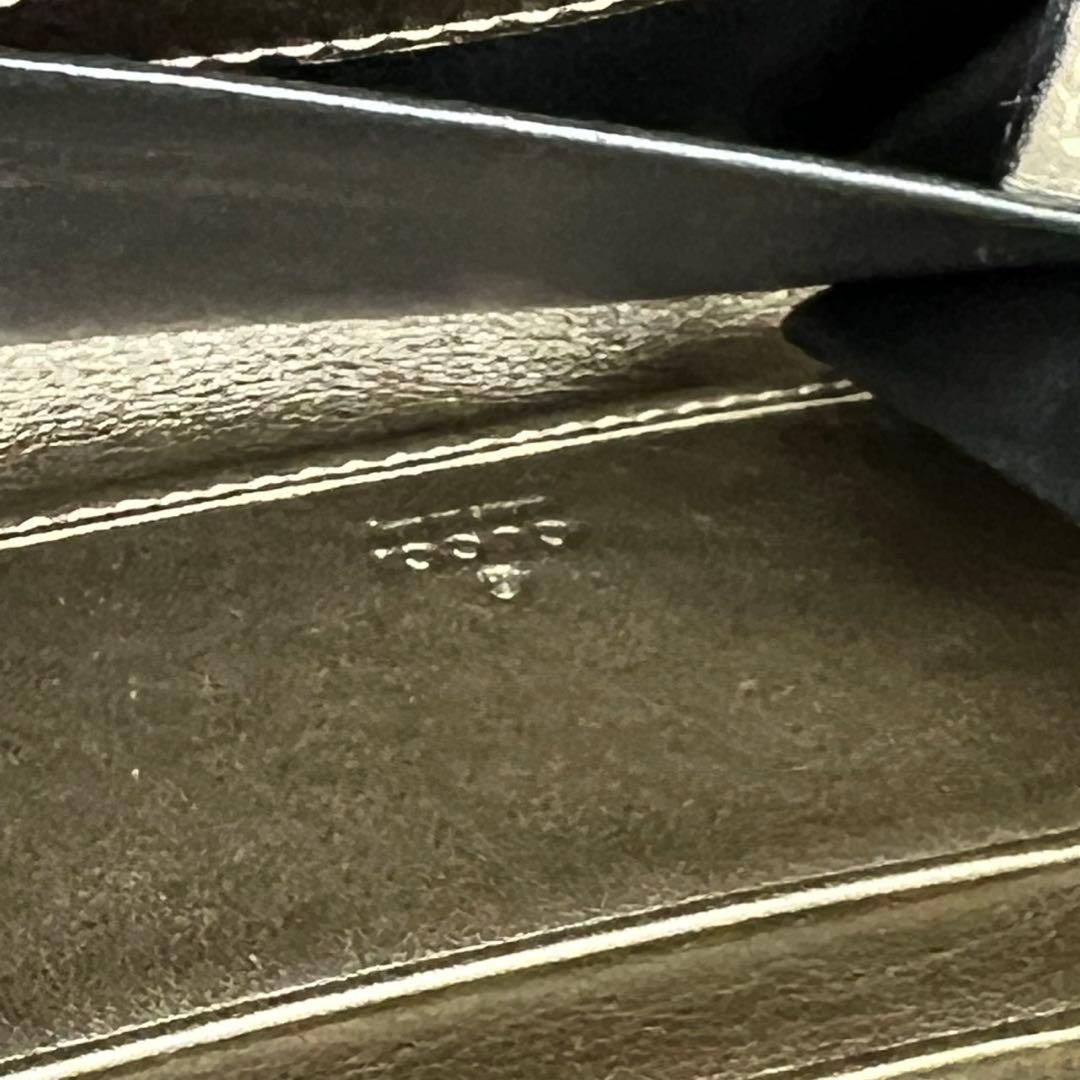 GUCCI GGキャンバス ラウンドファスナー 長財布