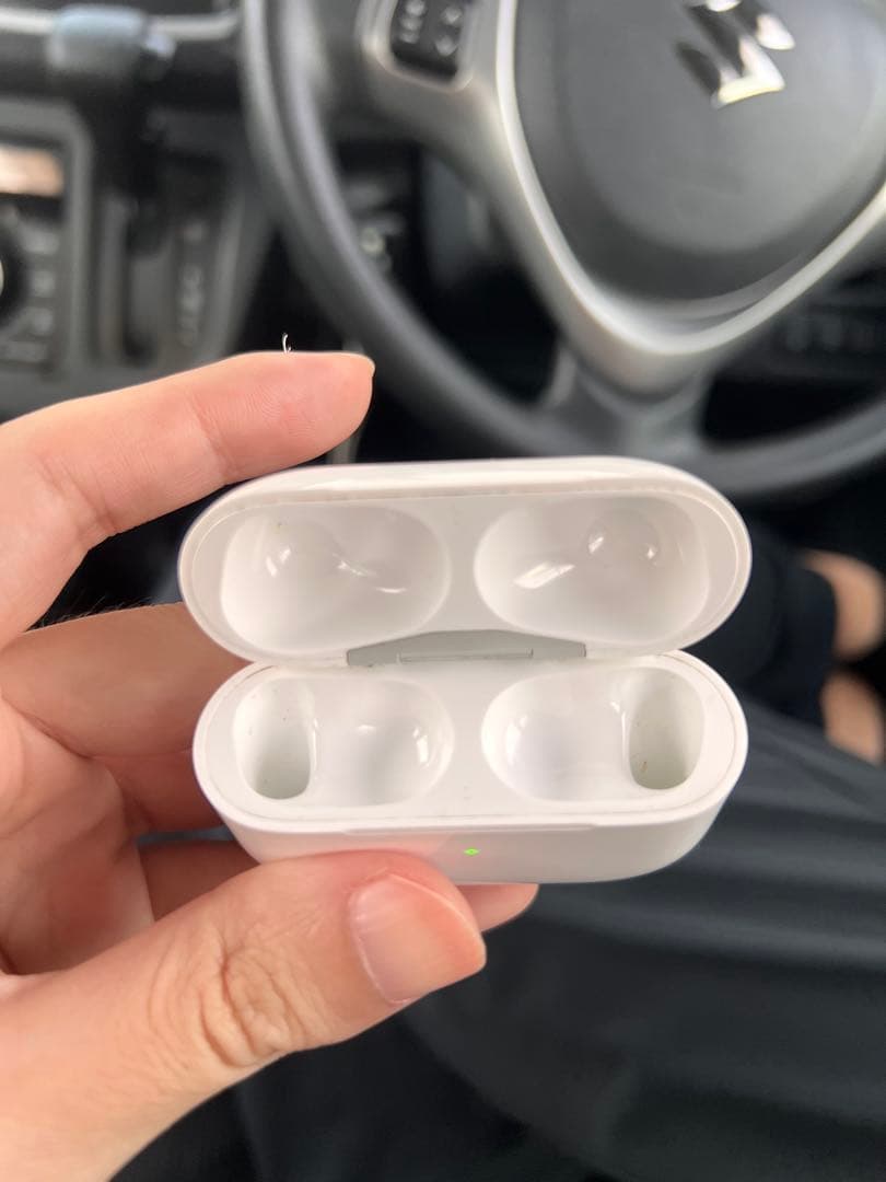 AirPods Pro 第一世代　本体＋両耳イヤホン　ホワイト 充電ケース付き