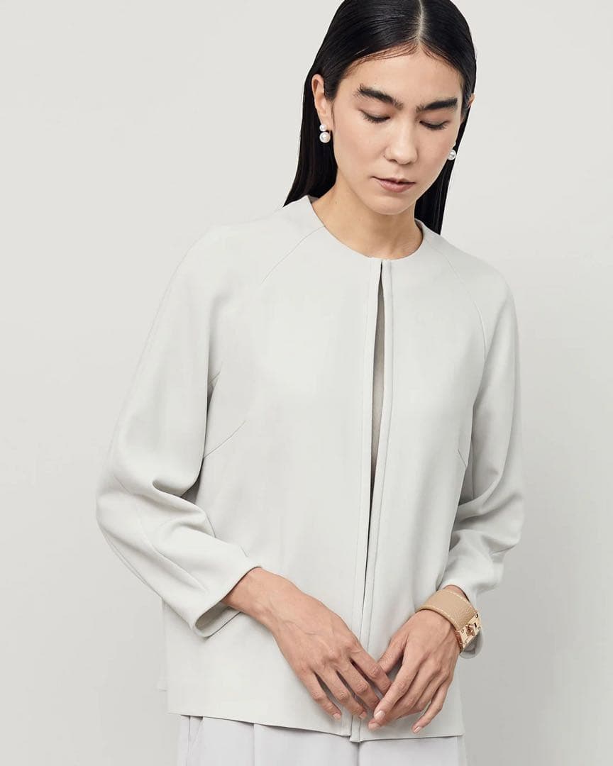 美品✨SOEJU フロントホック8分袖ジャケット　グレー　Lサイズ　現行品