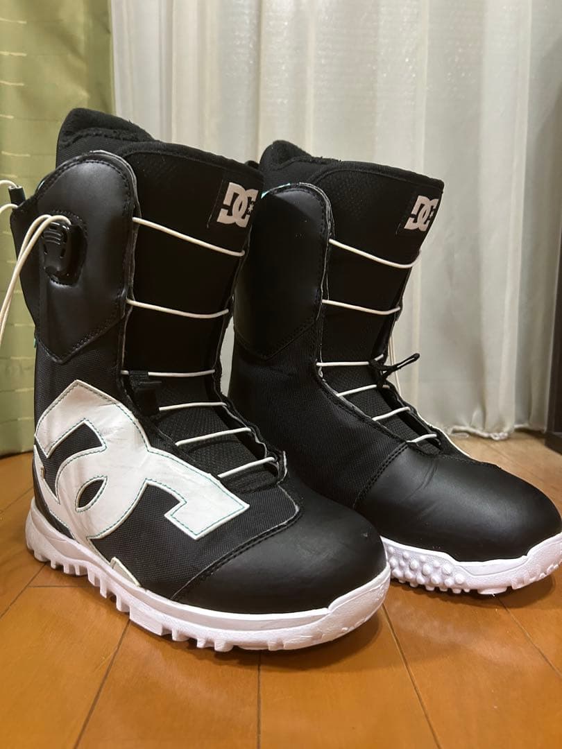 スノーボード　ブーツ　 DC SHOE AVOUR 25.0 ディーシー