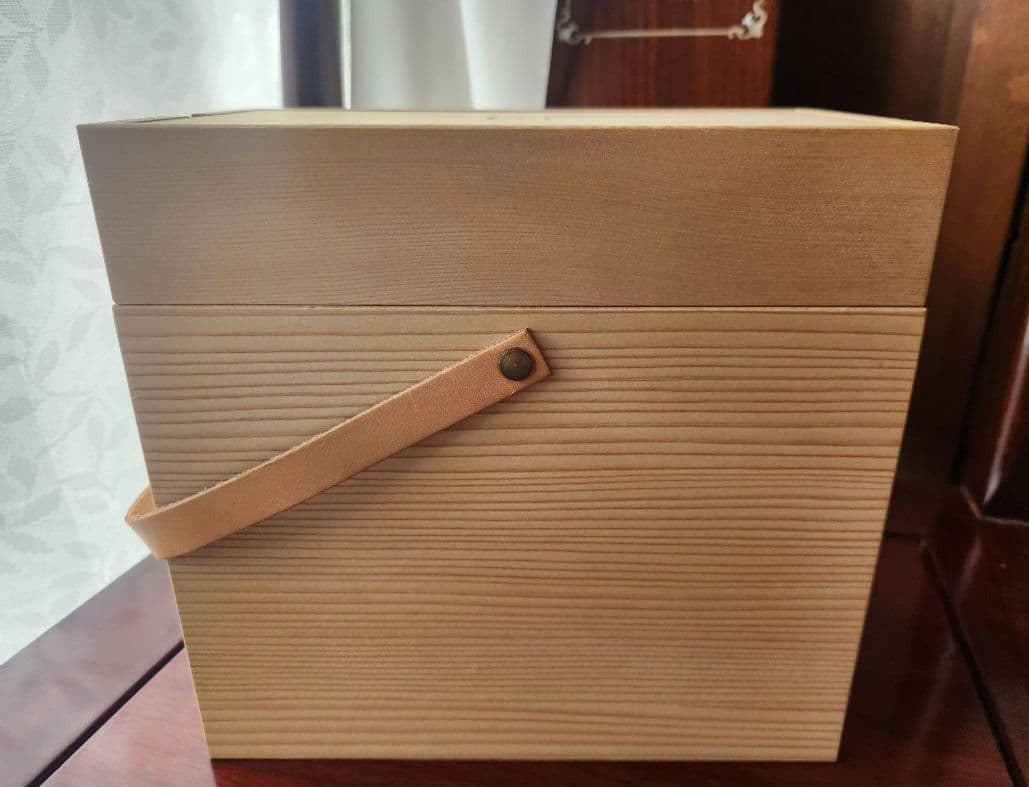 北欧暮らしの道具店 「道具も気持ちも整うメイクボックス」　②