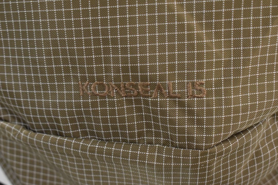 アークテリクス　コンシール 15バックパック カーキ新品未使用