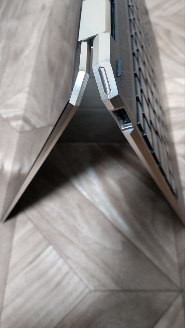 美品2in1PC hp specter 13/Core i5/8GB/256GB