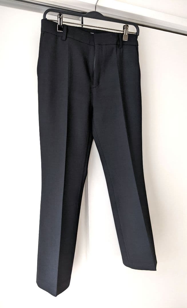 【極美品】EVERYDAYILIKE　クロップド　スリム　フレア パンツ　黒