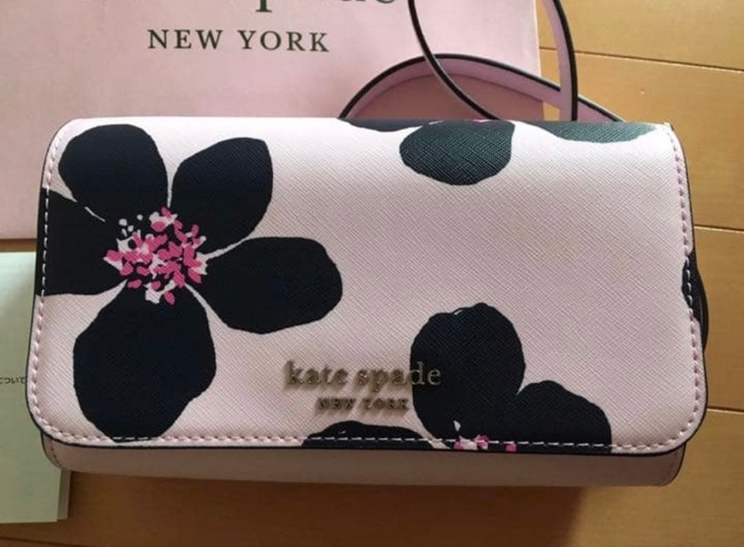 ケイトスペード 　キャメロングランドフローラ　フラップバッグ