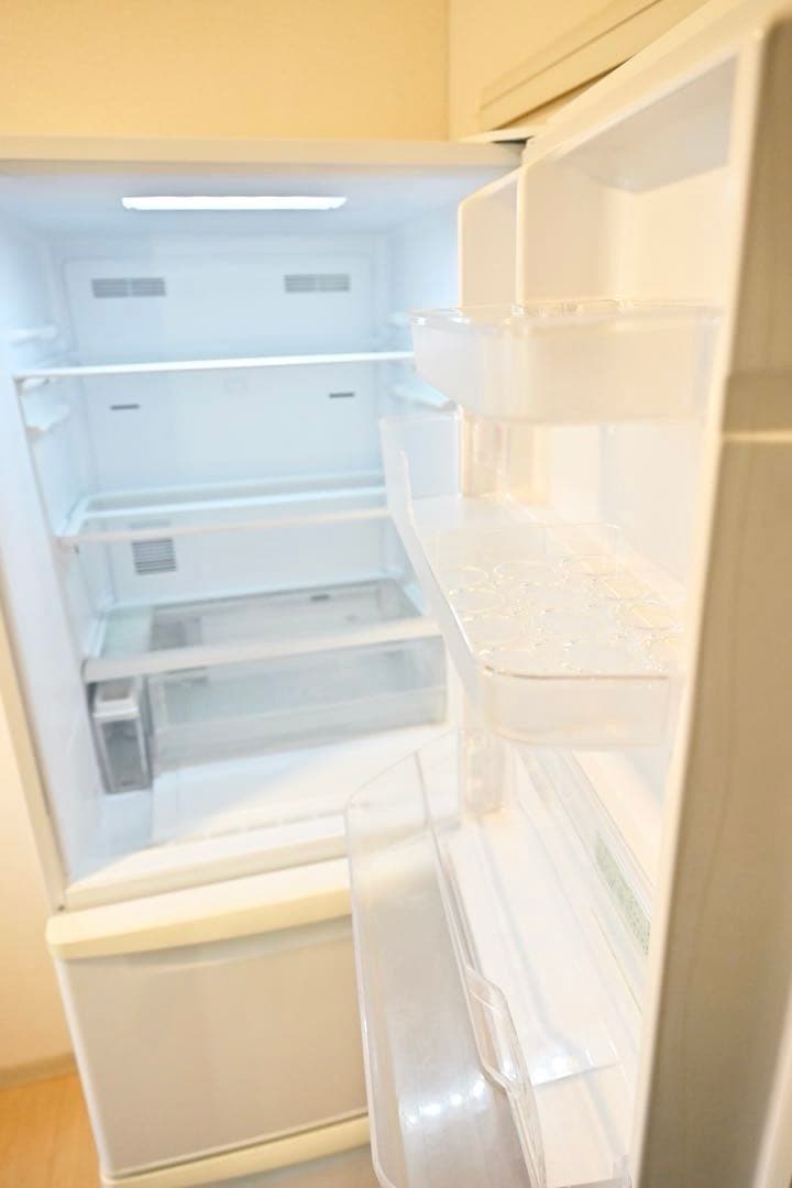 【最終値下げ】Panasonic 冷蔵庫 [335L /右開き]