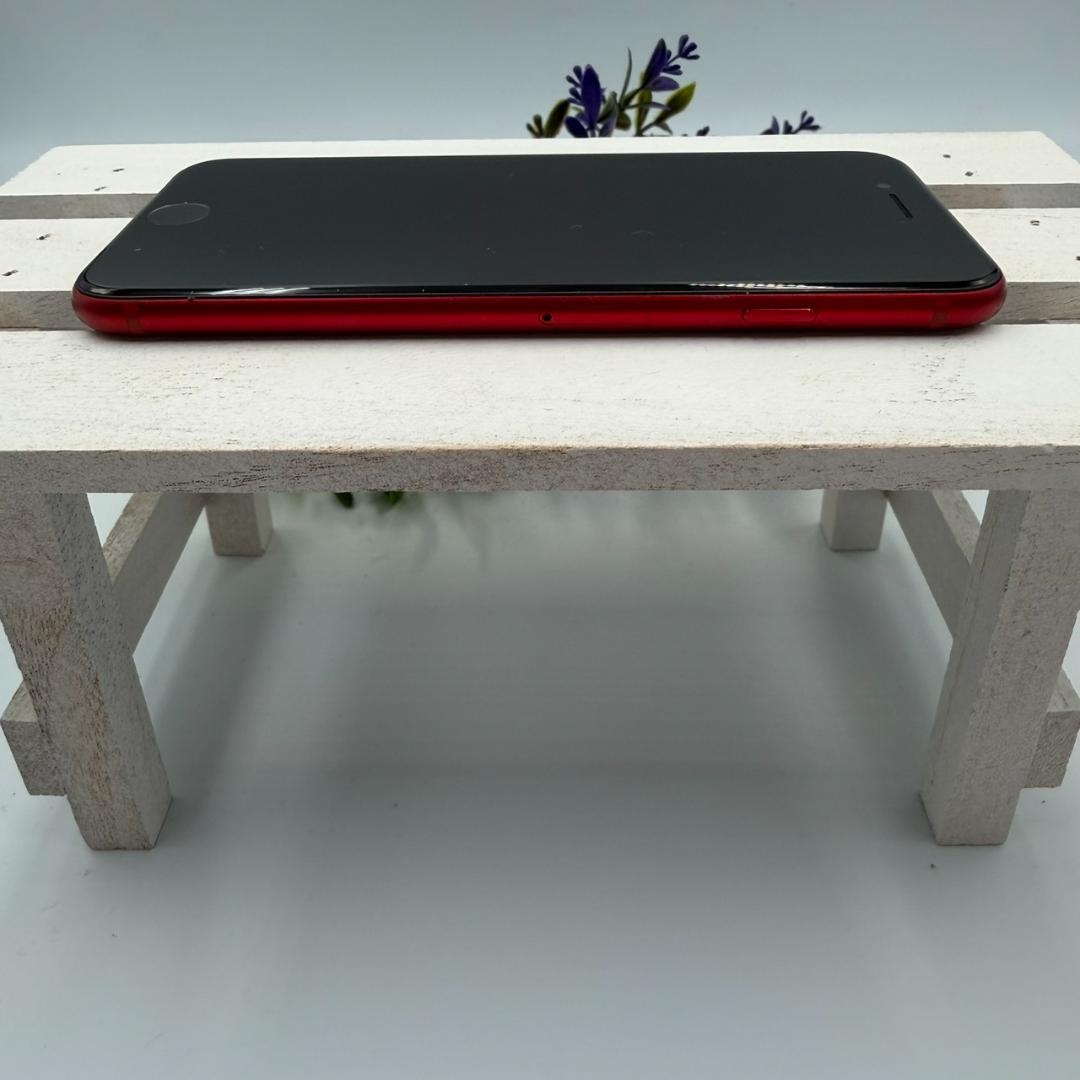 【美品】iPhone SE第3世代 64GB レッド 329