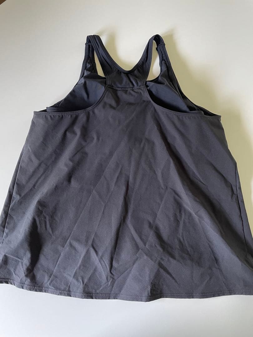 speedoスピードレディース　スイムウエア水着　セパレート　ブラック　Lサイズ