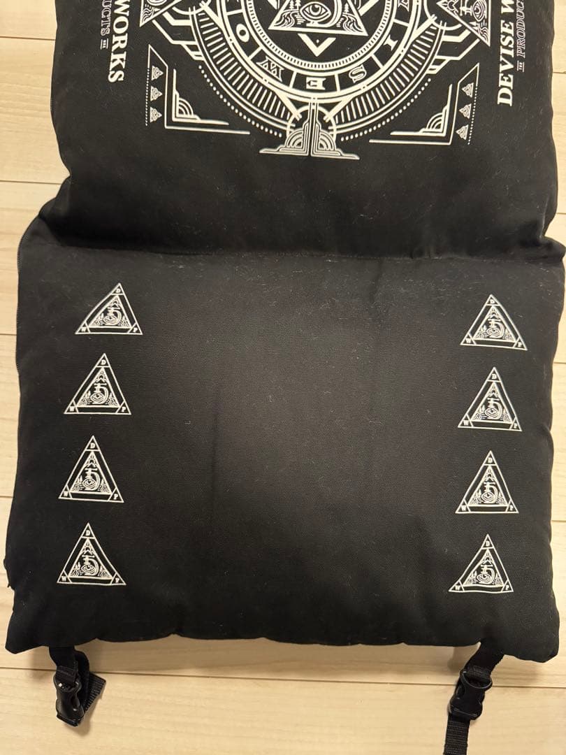 DEVISEWORKS GARAMOKO(カーミットチェアカスタム)