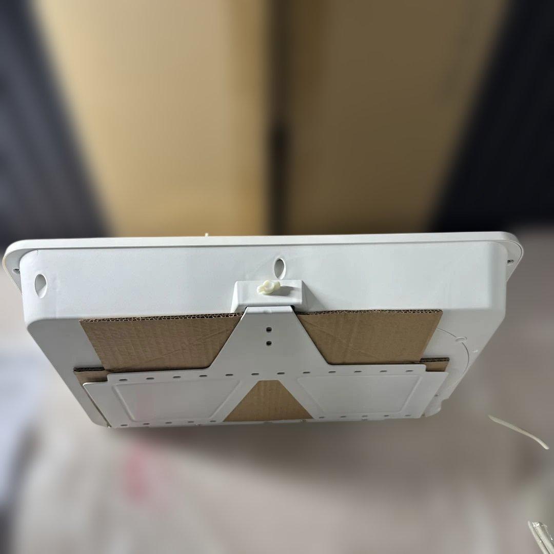 新品未使用品　山善　脱衣所温風ヒーター　DFX−RJ12 2016年製