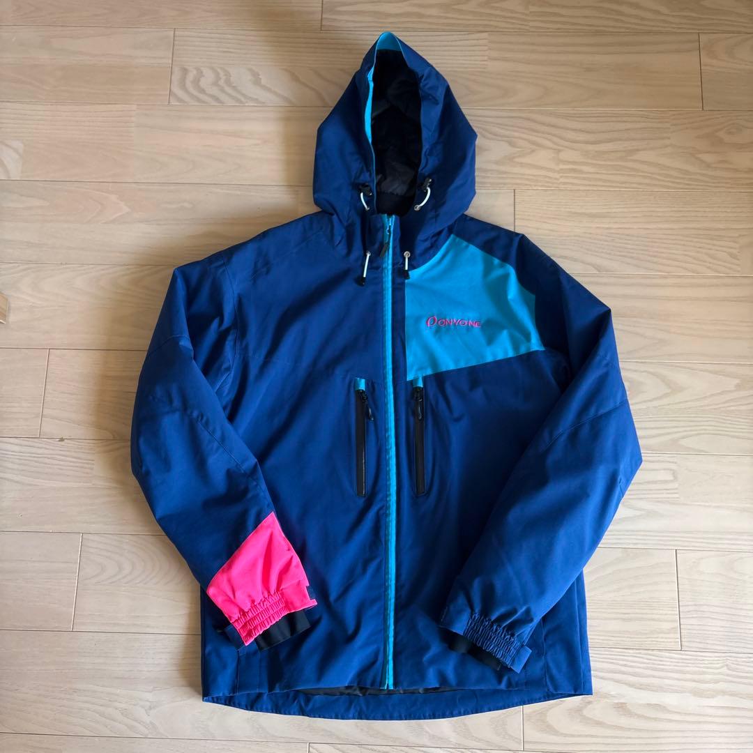 ONE-YO-NE（オンヨネ）　スキーウェア 上下セット