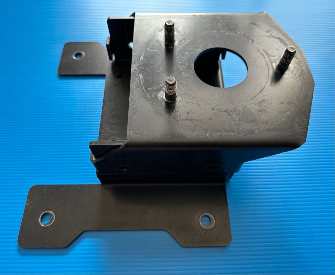 ジムニー用　スペアタイヤ移動ブラケット