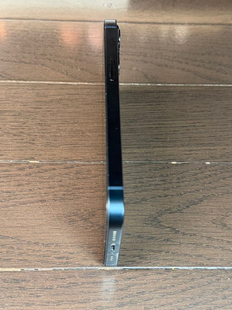 iPhone 13 128GB ミッドナイト