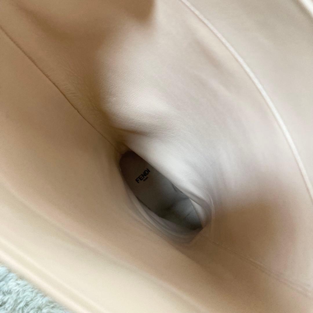 FENDI フェンディ FFカーリグラフィー ロングブーツ レザー Pベージュ