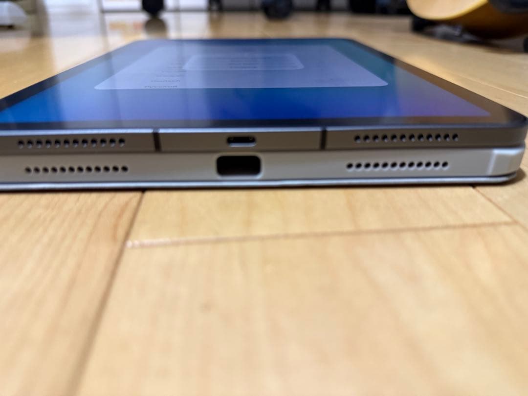 極美品 「整備済み品」iPad Air 5世代 本体セルラー 64GB 保証有効