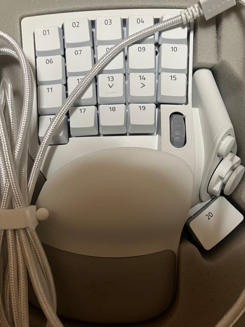 Razer Tartarus Pro ホワイト