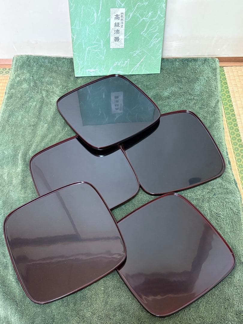 k*a様 美品‼︎ 川連高級漆器 くつわ盆　ワインカラー5枚セット 四角形盆　お