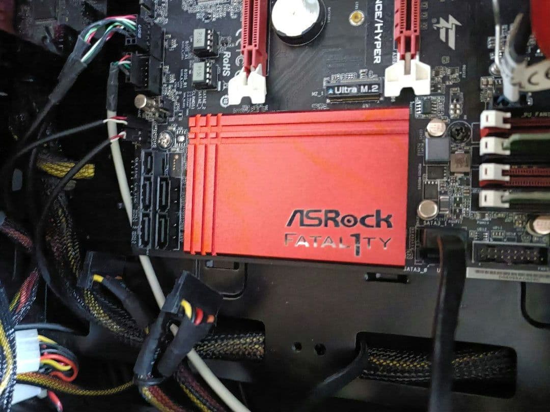 自作PC　DefineR3,H170,i7 6700,8GB,450W電源