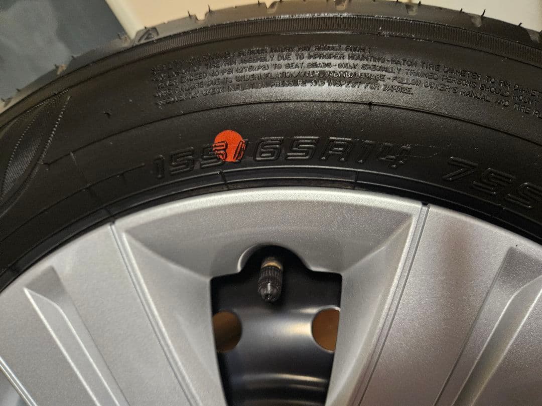 新品スペーシアX 純正 14インチ タイヤ・ホイール　4本セット　ナット付き