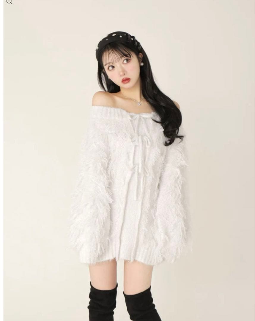 エメミーエメFringe knit minionepiece