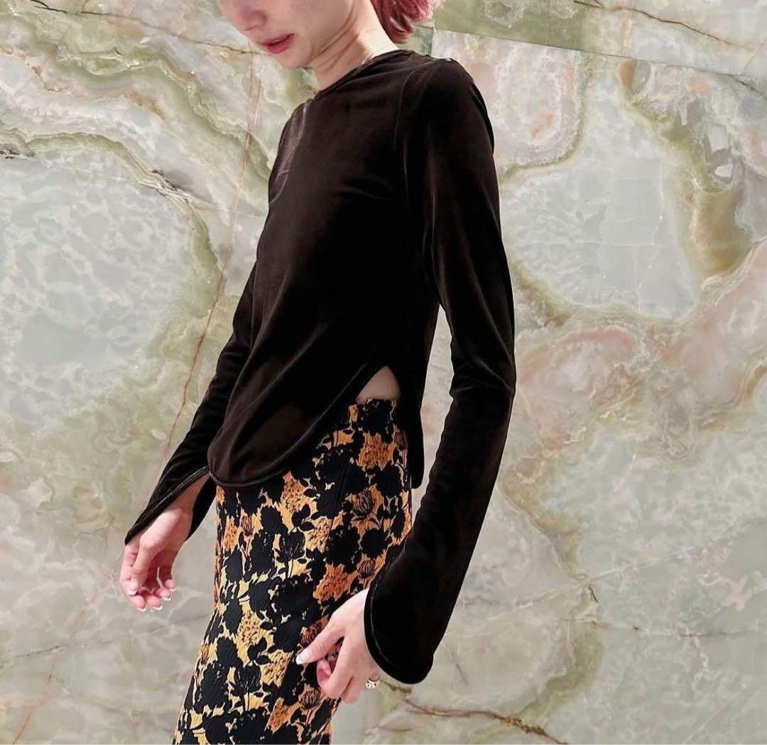 H hbeauty&youth ベルベット長袖トップス エイチビュティー